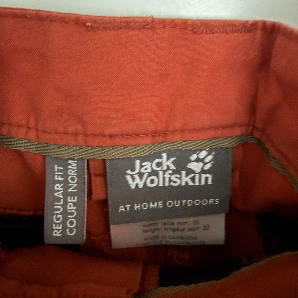Jack Wolfskin Men's Cargo Pants in Rust Orange - Picture 2 of 6